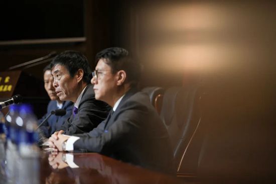 蓝光压制
